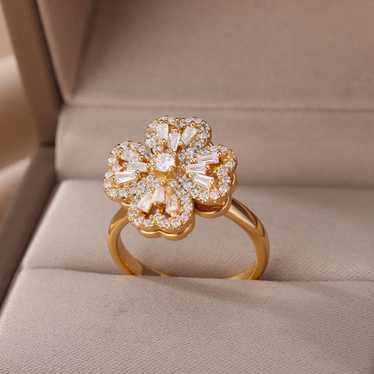 Anillo Trebol Corazon Giratorio - Incluye Estuche
